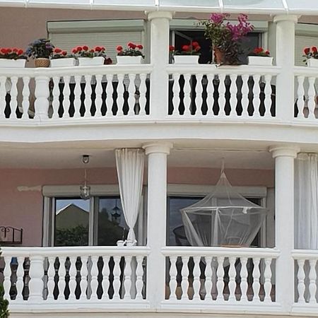 Sunny House Apartman Szeged Eksteriør billede