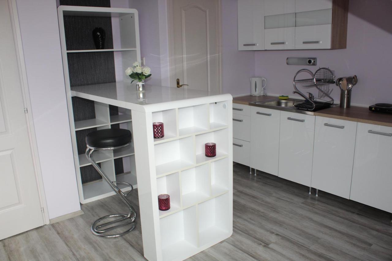 Sunny House Apartman Szeged Eksteriør billede