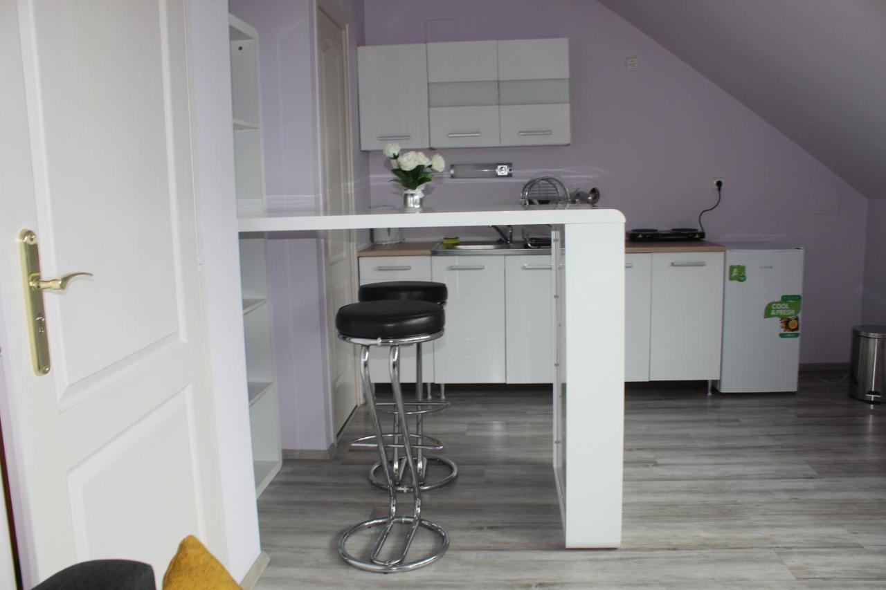 Sunny House Apartman Szeged Eksteriør billede
